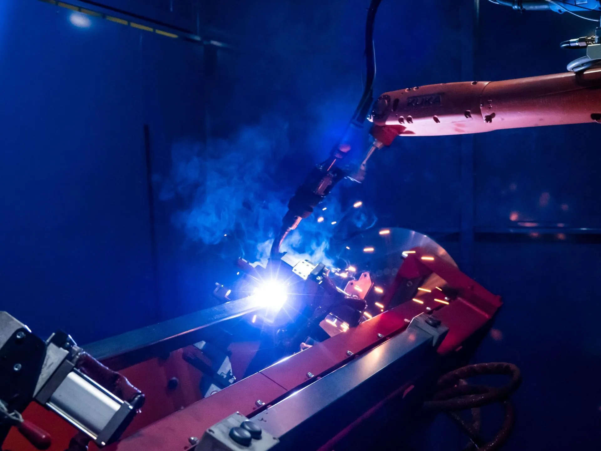 Преимущества роботизированной сварки