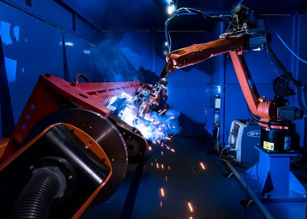 Промышленный робот.jpg