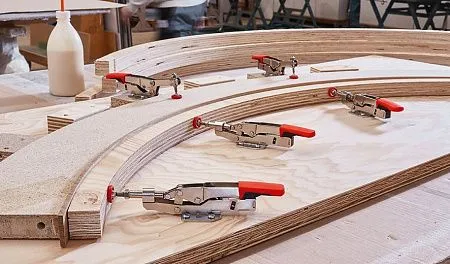 Зажим с выдвигаемым упором на горизонтальном основании STC-IHH /35