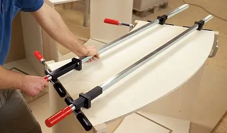 Корпусное зажимное устройство KS 1500