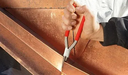 Плоскогубцы для жестянщиков D301