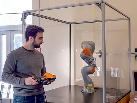 Лаборатория промышленной робототехники в Томском политехнической университете