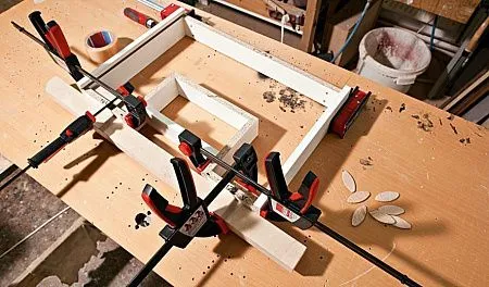 Струбцина для работы одной рукой EZS 900/80